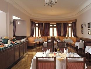 The Claridges Nabha Residence 